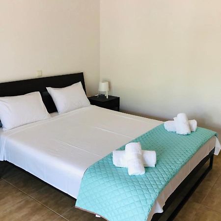 Ionian White Apartments Лефкада Екстериор снимка