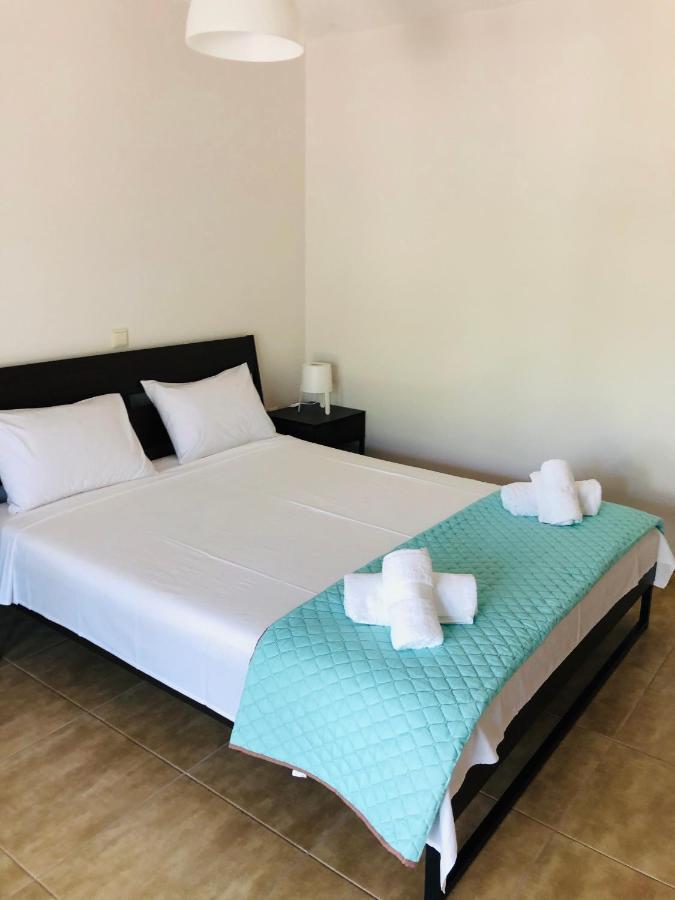 Ionian White Apartments Лефкада Екстериор снимка